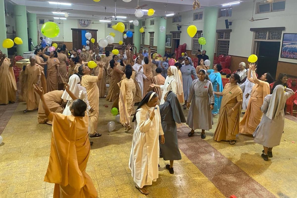 Consecrated Day - Sis-star Trek